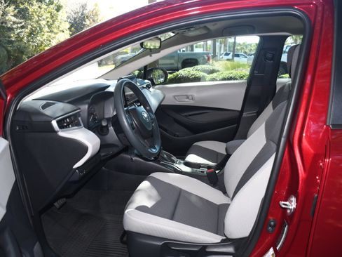 Certified 2024 Toyota Corolla LE image 7