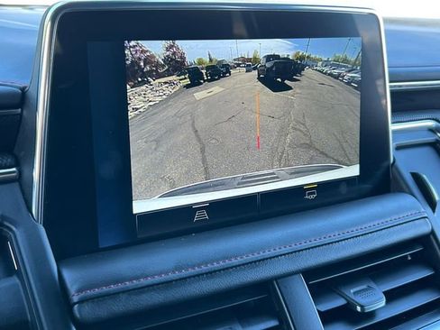Used 2022 Chevrolet Tahoe RST AWD/4WD image 28