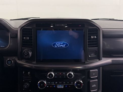 Used 2025 Ford F150 Lariat w/ Equipment Group 501A Mid AWD/4WD image 11