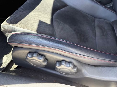 Used 2024 Nissan Z NISMO w/ Floor Mat Package RWD image 4