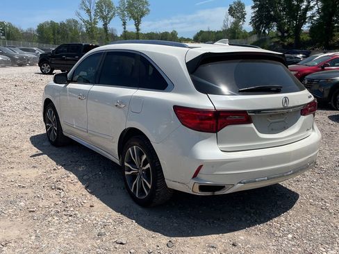 Used 2019 Acura MDX SH-AWD w/ Advance Package image 2