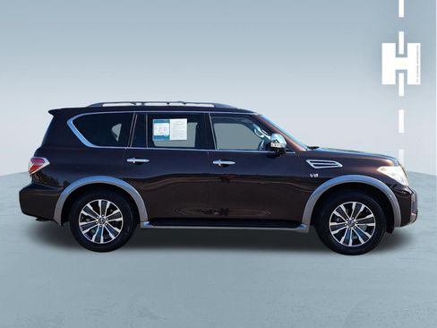 Used 2017 Nissan Armada SL image 2