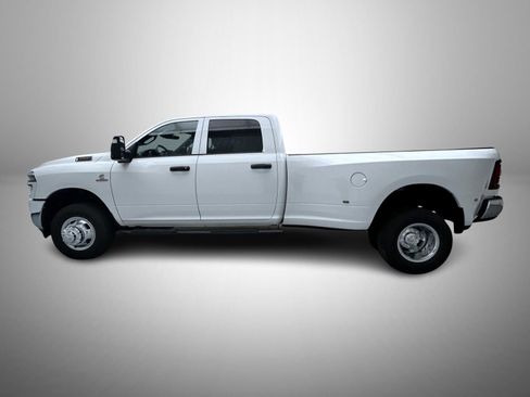 New 2026 RAM 3500 Tradesman image 8