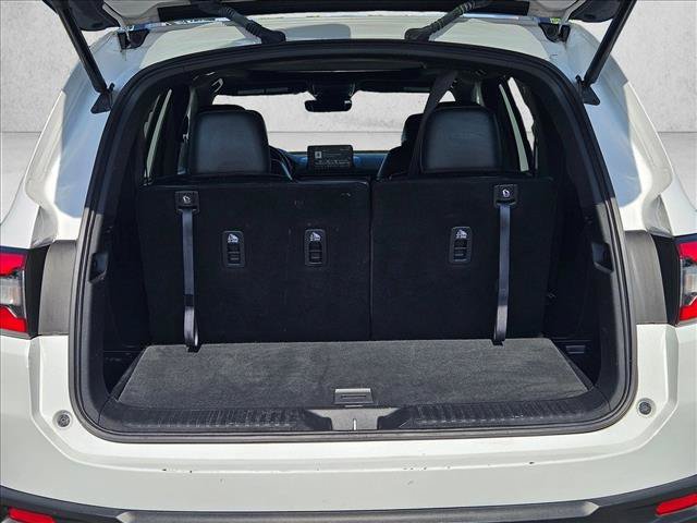 Used 2024 Honda Pilot TrailSport image 6