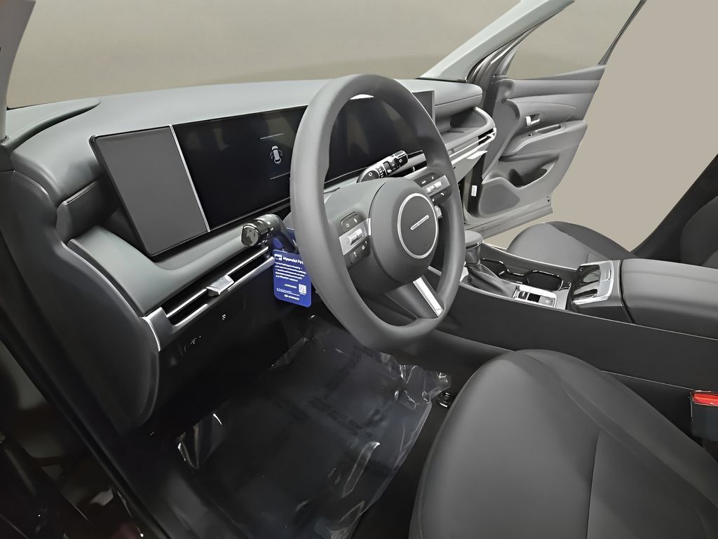 New 2026 Hyundai Tucson SE FWD image 28