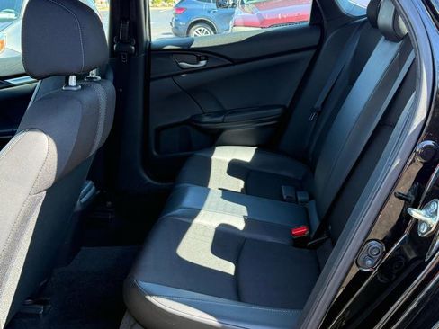 Used 2020 Honda Civic Sport image 9
