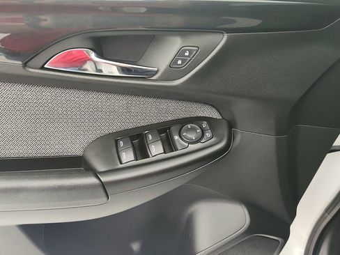 Certified 2024 Chevrolet TrailBlazer LT w/ Driver Confidence Package image 23