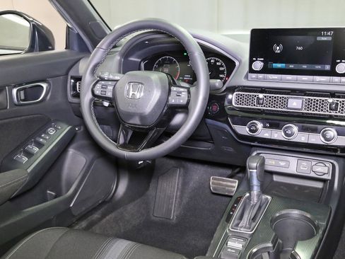 Certified 2024 Honda Civic Sport image 4