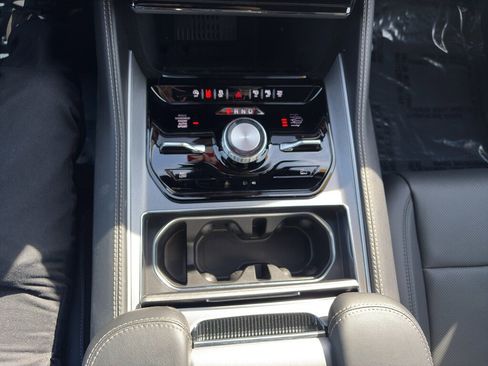 New 2026 Jeep Grand Wagoneer L Limited image 13