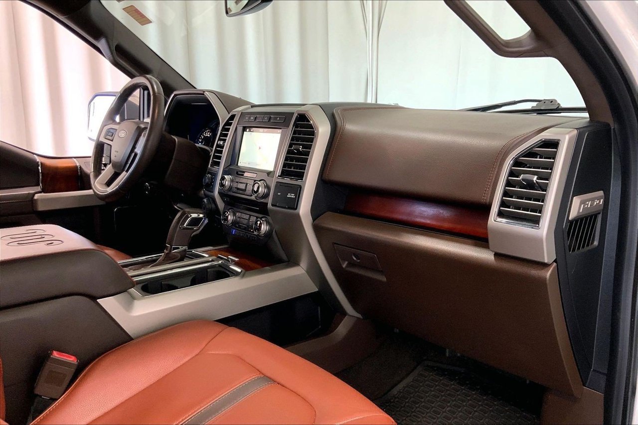 Used 2018 Ford F150 King Ranch w/ Equipment Group 601A Luxury AWD/4WD image 28