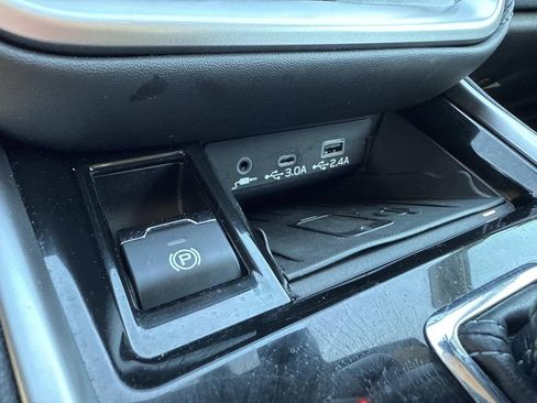 Used 2023 Subaru Legacy Premium w/ Tech Package 1 image 32