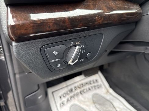 Used 2020 Audi Q5 2.0T Premium Plus w/ Premium Plus Package image 31