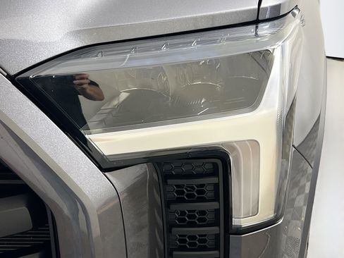 Used 2024 Toyota Tundra SR5 w/ SR5 Convenience Package AWD/4WD image 11