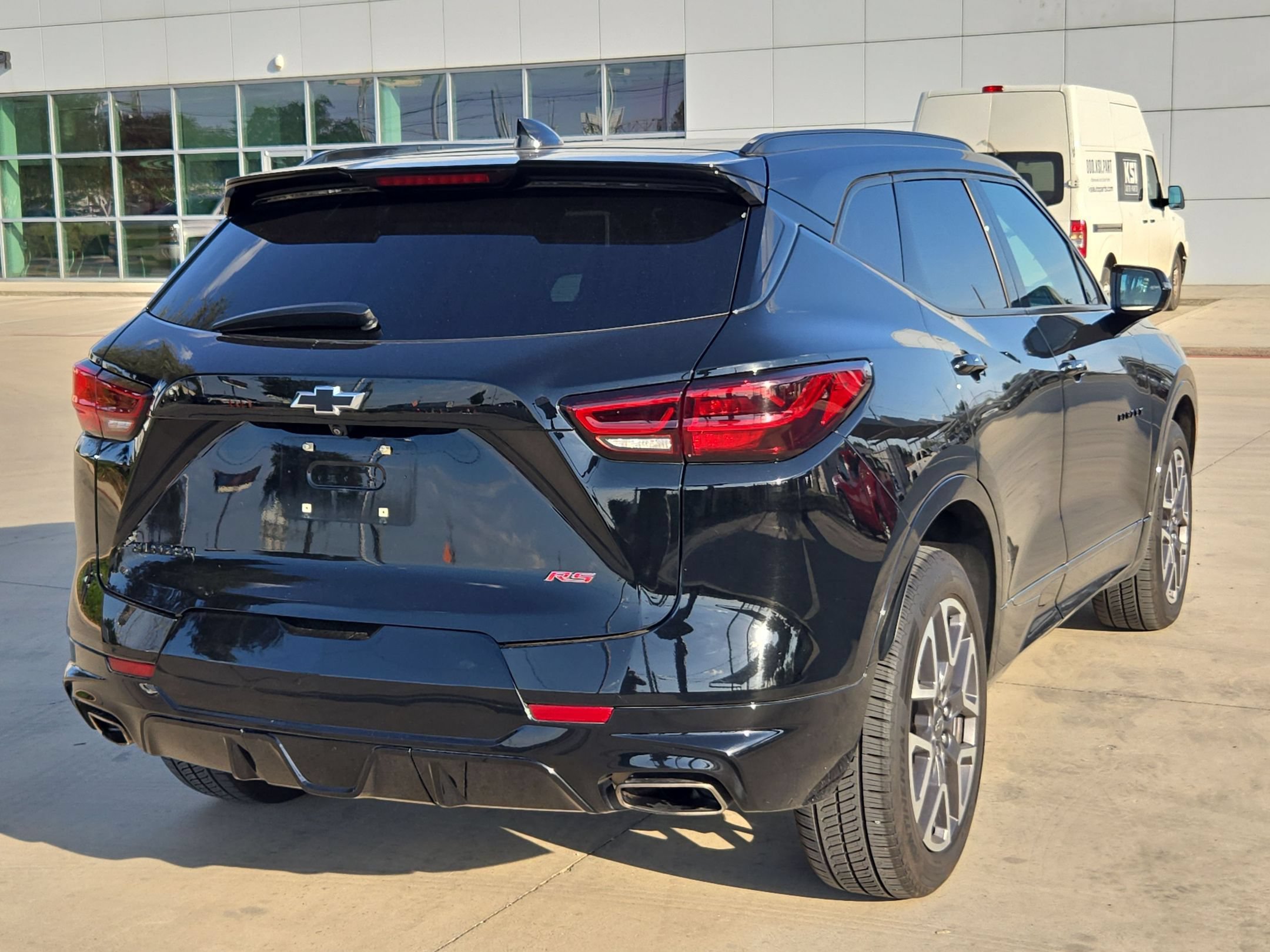 Certified 2023 Chevrolet Blazer RS FWD image 3