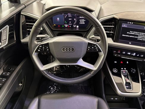 Used 2025 Audi Q4 e-tron Premium RWD image 13