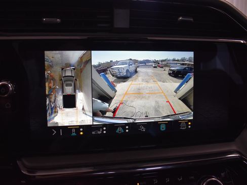 Used 2023 GMC Sierra 1500 AT4X image 26