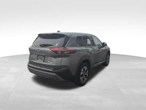 Used 2023 Nissan Rogue SV AWD/4WD image 7