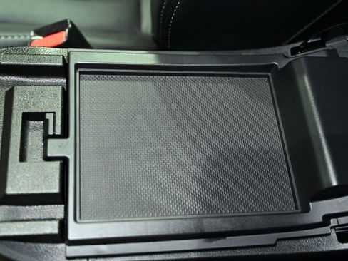 Certified 2024 Subaru Outback Limited image 28