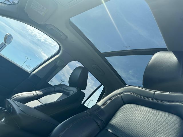 Used 2025 Lincoln Aviator Reserve AWD/4WD image 10