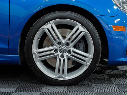 Used 2013 Volkswagen Golf R 4-Door AWD/4WD image 14