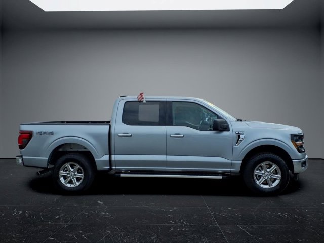 Used 2025 Ford F150 XLT w/ Equipment Group 301A Standard AWD/4WD image 2