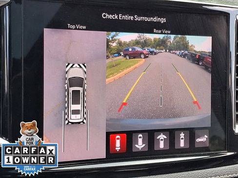 Used 2022 Chrysler Pacifica Limited FWD image 21