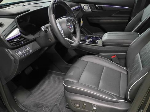 Certified 2026 Buick Enclave Avenir w/ Super Cruise Package AWD/4WD image 5