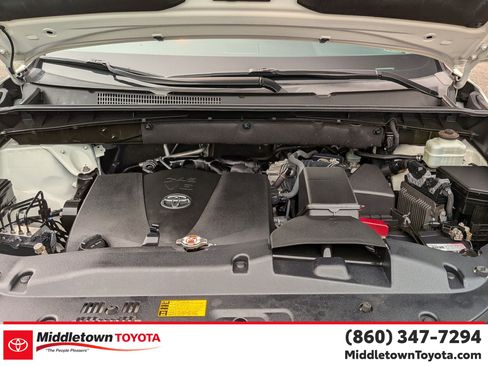 Used 2019 Toyota Highlander Limited AWD/4WD image 40