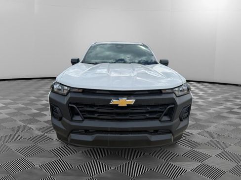 New 2025 Chevrolet Colorado W/T image 2