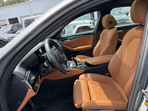 Used 2023 BMW 530i xDrive w/ M Sport Package AWD/4WD image 7