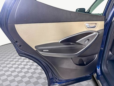 Used 2017 Hyundai Santa Fe Sport image 24