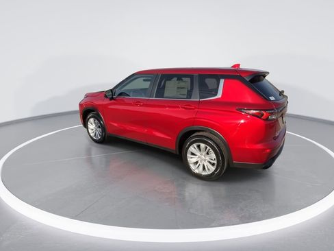 New 2026 Mitsubishi Outlander ES FWD image 6