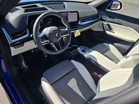New 2026 BMW X1 xDrive28i w/ Technology Package AWD/4WD image 2