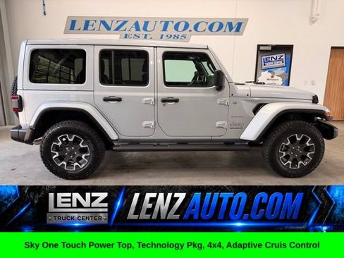 Used 2024 Jeep Wrangler Unlimited Sahara w/ Technology Group AWD/4WD image 1
