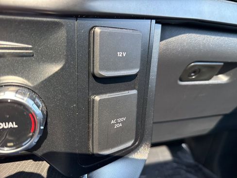 Certified 2023 Ford F150 Platinum w/ Equipment Group 701A High AWD/4WD image 34
