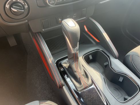 New 2025 Nissan Frontier PRO-4X image 22