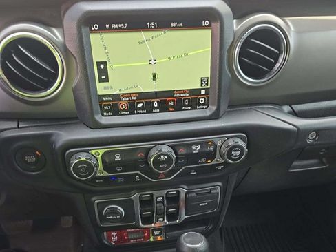 Used 2023 Jeep Wrangler Unlimited Rubicon 4xe AWD/4WD image 5