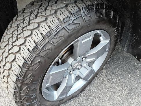 Certified 2024 Honda Ridgeline TrailSport image 10