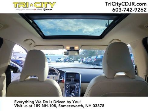 Used 2015 Volvo XC60 T5 image 24