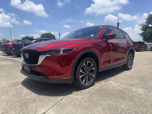 Used 2023 MAZDA CX-5 AWD 2.5 S w/ Premium Plus Pkg image 2