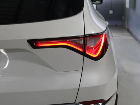 Used 2023 Acura MDX SH-AWD w/ Advance Package image 49