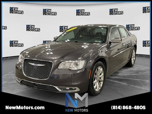 Used 2017 Chrysler 300 C w/ Safetytec Plus Group AWD/4WD image 1