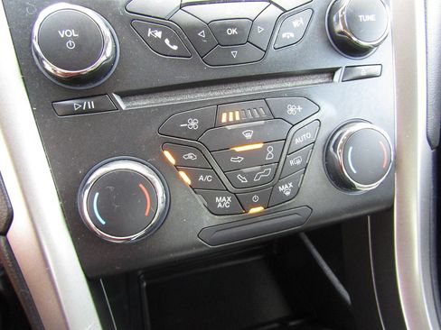 Used 2018 Ford Fusion S FWD image 17