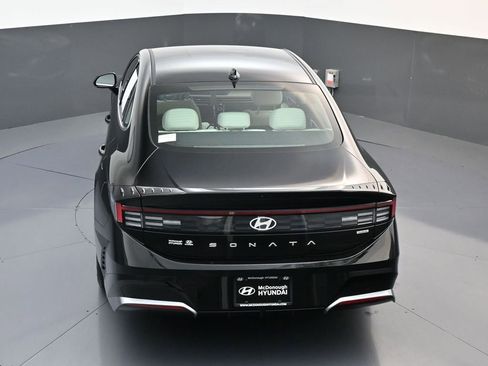 Certified 2025 Hyundai Sonata SEL FWD image 17