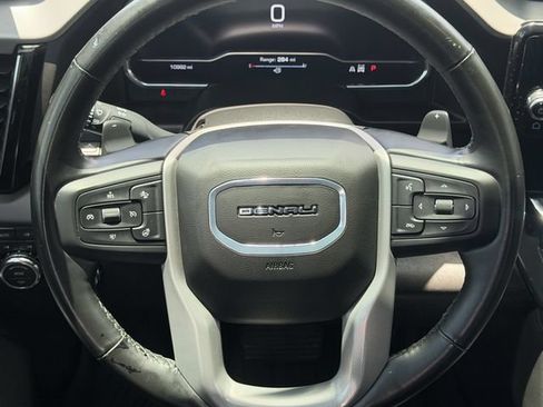 Used 2025 GMC Sierra 1500 Denali w/ Denali Reserve Package AWD/4WD image 11