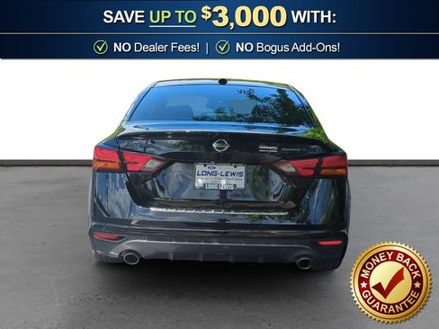 Used 2022 Nissan Altima 2.5 SR w/ Midnight Edition Package image 5