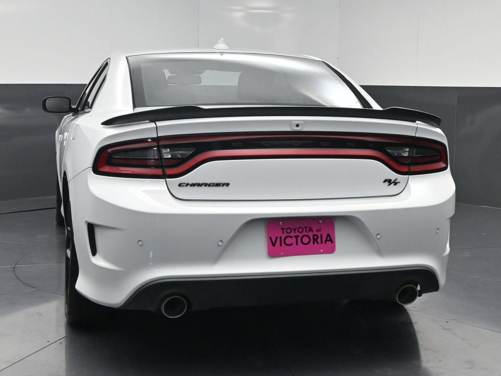 Used 2023 Dodge Charger R/T w/ Blacktop Package RWD image 17