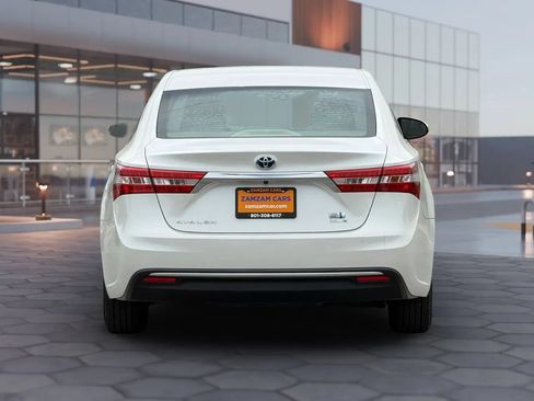 Used 2014 Toyota Avalon XLE Premium FWD image 7
