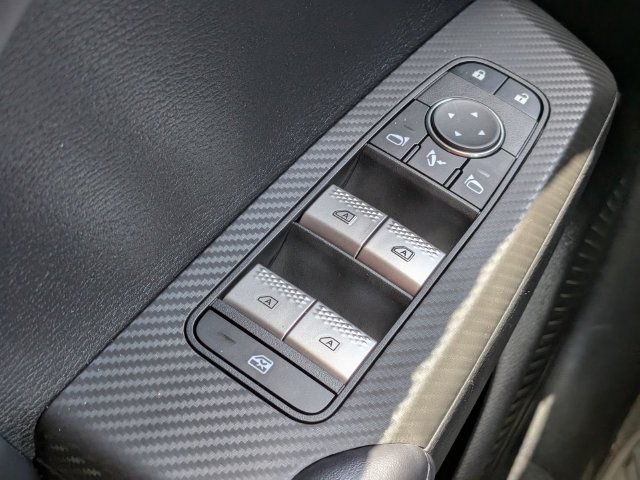 Used 2024 Mitsubishi Outlander SE AWD/4WD image 24