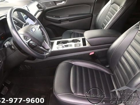 Used 2023 Ford Edge SEL AWD/4WD image 14